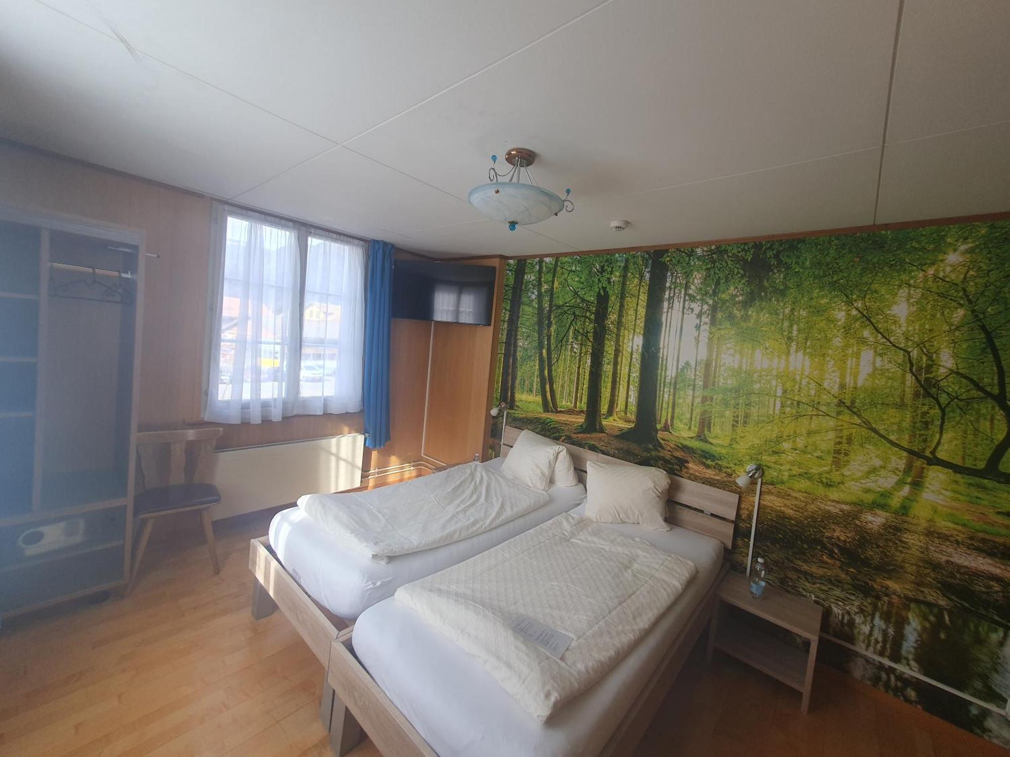 Gasthof Hirschen In Wilderswil Pokoj fotografie